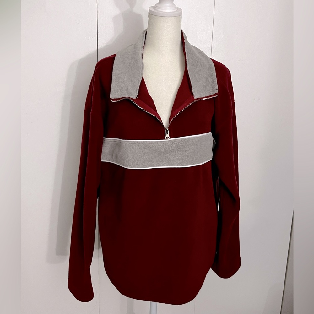 Chic Burgundy Pullover with Gray Accents